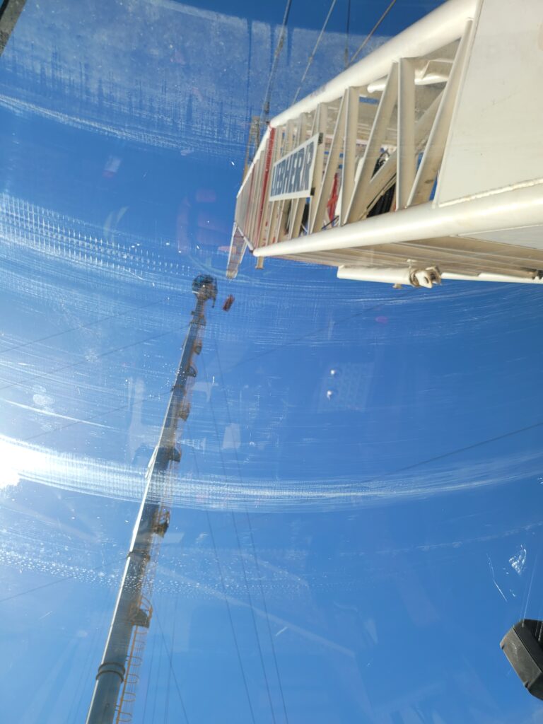 MANBASKET WORK NORTHERN AB. NEAR FORT MCMURRAY